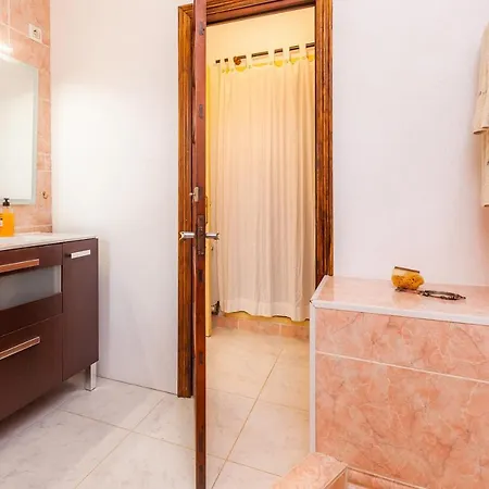Villa App Mit Dachterrasse Panoramablick